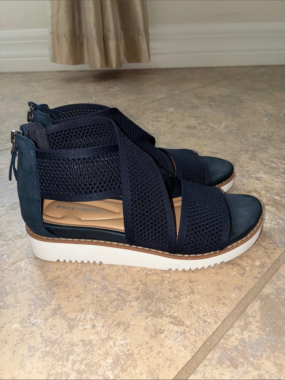 Easy Spirit Navy Mesh Cross-Strap Platform Sandal